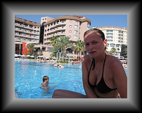 IMG_0147 * 3648 x 2736 * (4.24MB)