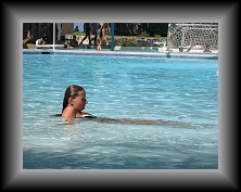 IMG_1035 * 3648 x 2736 * (4.41MB)