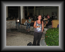IMG_1055 * 3648 x 2736 * (4.93MB)
