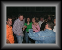 125_Party * 640 x 480 * (52KB)