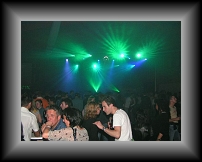 134_Party * 640 x 480 * (42KB)