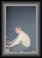 63_Party * 427 x 640 * (25KB)
