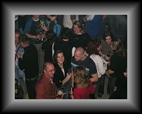 67_Party * 640 x 480 * (49KB)