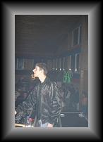 76_Party * 416 x 640 * (35KB)