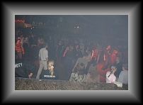 77_Party * 640 x 427 * (36KB)